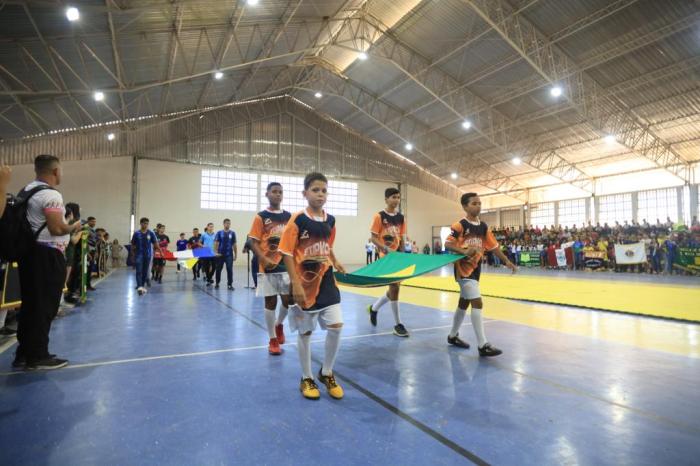 Com ginásio lotado, prefeitura realiza a abertura da 23ª edição dos jogos escolares de Arapiraca.